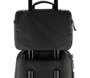 Incase CL55493 Zwart