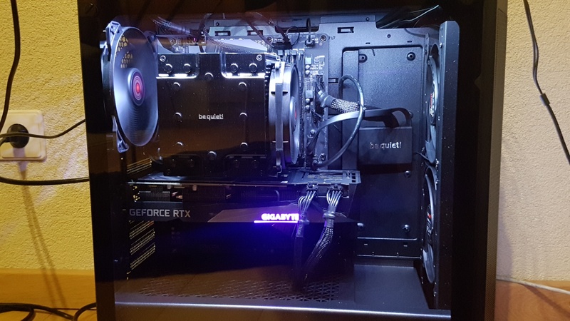 Afbeeldingslocatie: https://tweakers.net/i/5LDhPpQa3V9phpub4WHo36powrc=/800x/filters:strip_icc():strip_exif()/f/image/cmQXUb3sCfw72O4UlIw7Kc92.jpg?f=fotoalbum_large