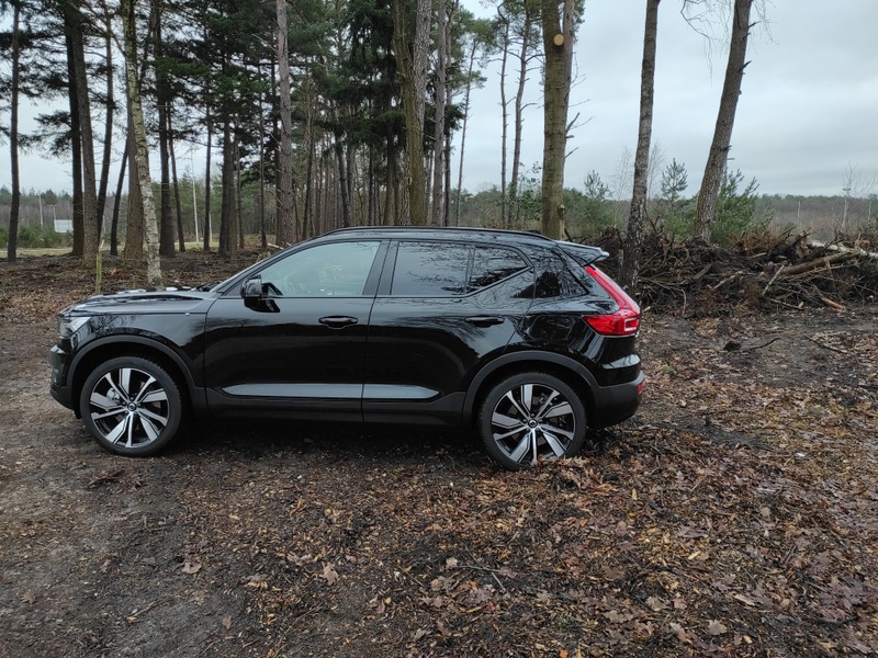 Afbeeldingslocatie: https://tweakers.net/i/5L_vAGT70HUaijk8Wo0J9sgVMo8=/800x/filters:strip_icc():strip_exif()/f/image/S7sq1rxXiHEHWbDhV1smryT1.jpg?f=fotoalbum_large