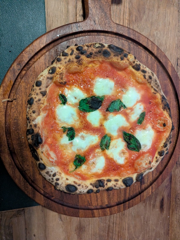 Afbeeldingslocatie: https://tweakers.net/i/5O23oYt2gzJUk8Uwxs-u5sW2qwo=/x800/filters:strip_icc():strip_exif()/f/image/pET0E4psbUoizB3g4FW5M4Sp.jpg?f=fotoalbum_large