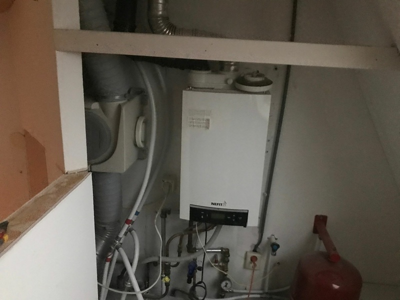 Afbeeldingslocatie: https://tweakers.net/i/5Q5KWASt6j2cHPRoWeEkhM0_qyw=/800x/filters:strip_icc():strip_exif()/f/image/JIC9vuvj3iOGNSw40QXOW5qD.jpg?f=fotoalbum_large