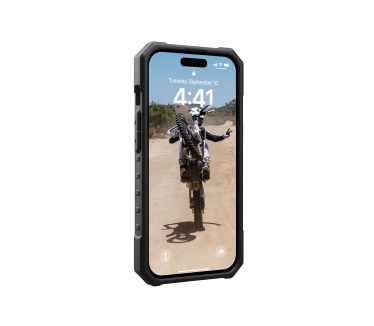 Urban Armor Gear Pathfinder Magsafe