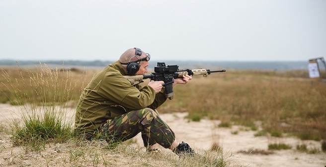 Test met de slimme richtkijker. Foto: Ministerie van Defensie