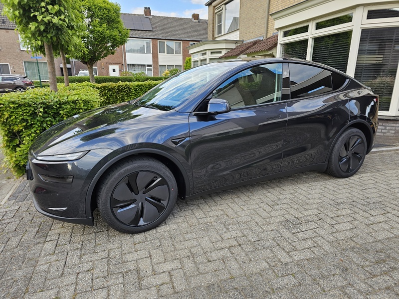 Afbeeldingslocatie: https://tweakers.net/i/5VC34NjI5bEi44hWGXlkGAM6P3Q=/800x/filters:strip_icc():strip_exif()/f/image/Raa9loMUe0WSwCXtRz08KzT7.jpg?f=fotoalbum_large