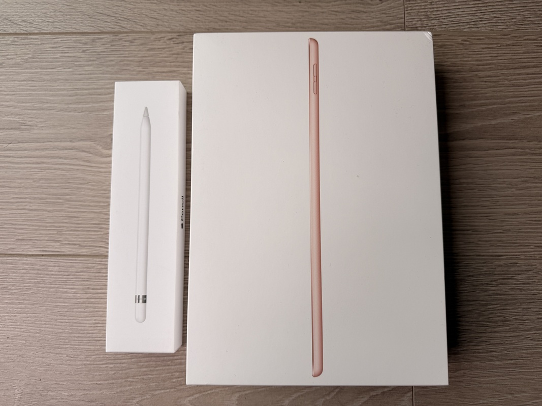 Apple iPad 8th Generation (2020) Wi-Fi 128GB Goud + Apple Pencil