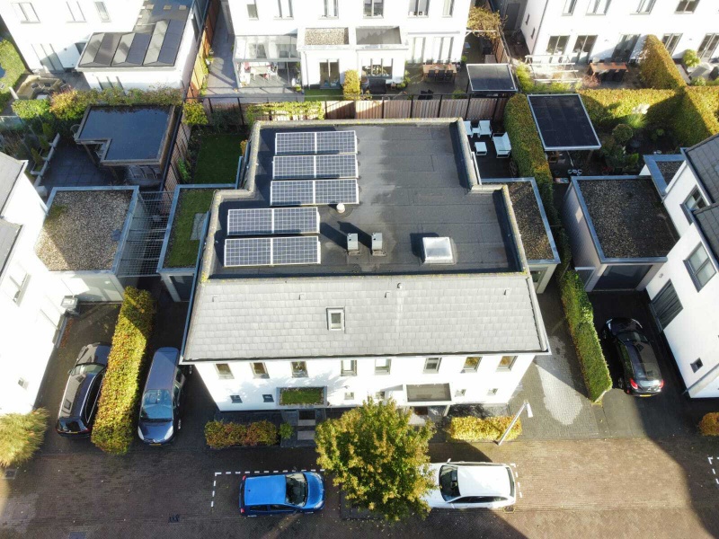 Afbeeldingslocatie: https://tweakers.net/i/5Z1jD6VzI7RFo4-J47bV22x1eHY=/800x/filters:strip_icc():strip_exif()/f/image/XdxZS3Y5jo97HEeTwXA2a7wY.jpg?f=fotoalbum_large