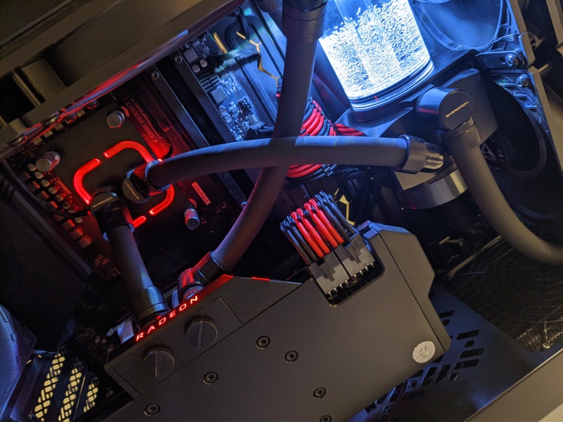 Afbeeldingslocatie: https://tweakers.net/i/5_qvCiizJzBv7xo36wZ6EUXcar0=/800x/filters:strip_icc():strip_exif()/f/image/clMd9SI0Vtb8RMaz6HIVbPId.jpg?f=fotoalbum_large