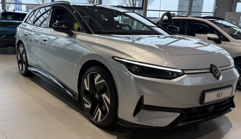 Afbeeldingslocatie: https://tweakers.net/i/5eOzgtMCpaeSIwwTKF9szZt7IjM=/800x/filters:strip_icc():strip_exif()/f/image/F0SBqIXAz6W19SnnrEFmNVGC.jpg?f=fotoalbum_large