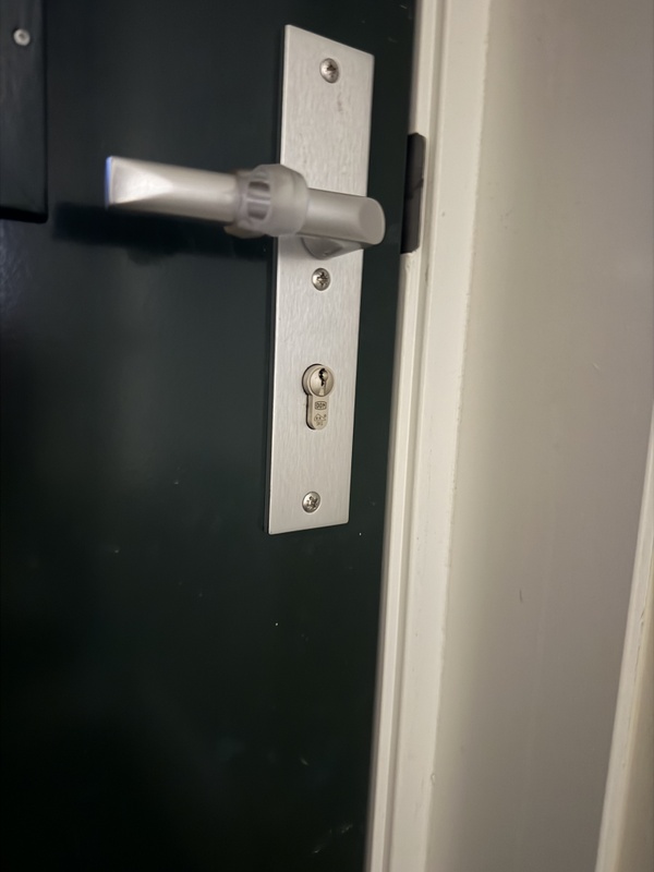 Afbeeldingslocatie: https://tweakers.net/i/5f6XATzdlm78nvQtAFAKA8lwUTY=/x800/filters:strip_icc():strip_exif()/f/image/40Gn6K5JqFAyPp8tGfHyMB6F.jpg?f=fotoalbum_large