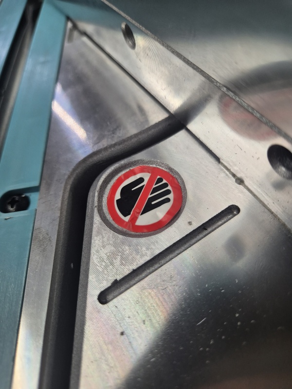 Afbeeldingslocatie: https://tweakers.net/i/5feIqWer0wvMe5af0Oq_eErfVMQ=/x800/filters:strip_icc():strip_exif()/f/image/yOt7U2S7HhseQh2zB6zkgGNu.jpg?f=fotoalbum_large