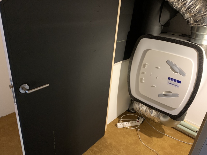 Afbeeldingslocatie: https://tweakers.net/i/5gaJvnXiPeQSCezZOGkH80kj7OM=/800x/filters:strip_icc():strip_exif()/f/image/BqLFr3m2vEKS8NoIpnuc4kzw.jpg?f=fotoalbum_large