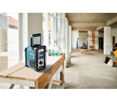 Makita DMR110N