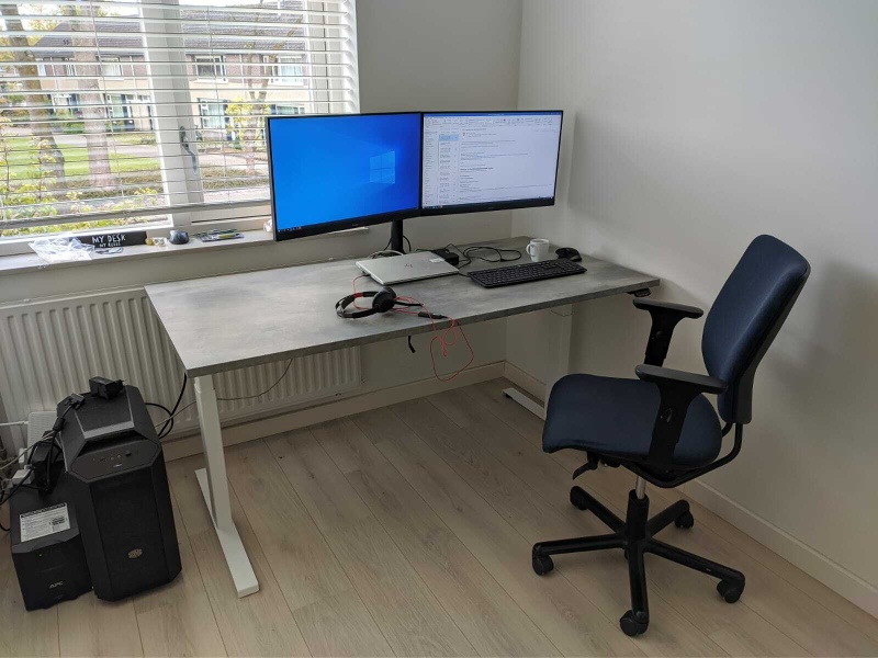 Afbeeldingslocatie: https://tweakers.net/i/5kxuPF1BsEXDgJQCkpmOOGpPm1c=/800x/filters:strip_icc():strip_exif()/f/image/s3IUEEra3r0lEkvzlWAgpG1n.jpg?f=fotoalbum_large