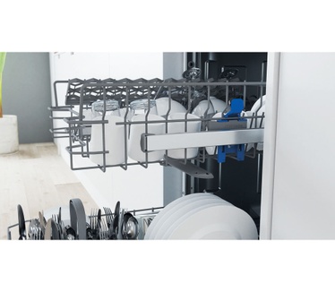 Indesit DSFE 1B10