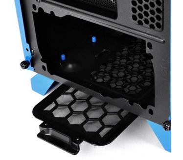 Thermaltake Chaser A31 Thunder Edition