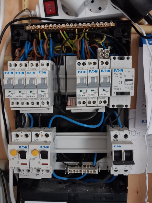 Afbeeldingslocatie: https://tweakers.net/i/5rGhoJ6X5H5ZELAl-YbpMjXCU8o=/x800/filters:strip_icc():strip_exif()/f/image/ih8sWns6YmLzIFMDvyOhoIb7.jpg?f=fotoalbum_large