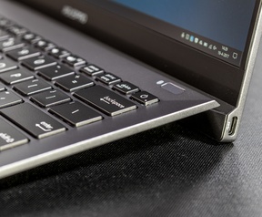 Asus B9440U