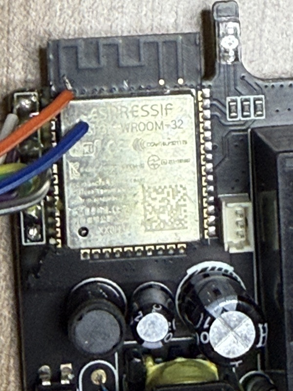 Afbeeldingslocatie: https://tweakers.net/i/5tvMm44xJiOogpbPkJHg7FBWX8I=/x800/filters:strip_icc():strip_exif()/f/image/w15f9wdlYXC2jPpDGfQsw1pq.jpg?f=fotoalbum_large