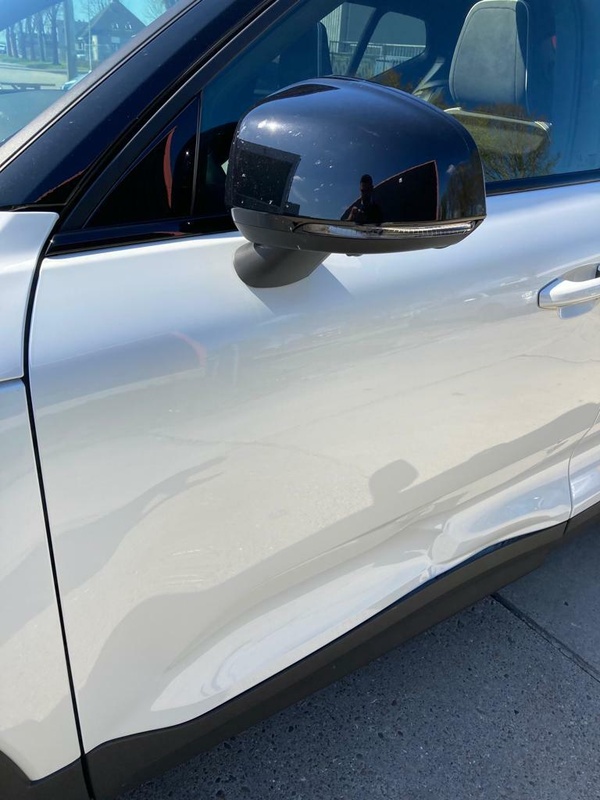 Afbeeldingslocatie: https://tweakers.net/i/5uN2pJFst7w8LcprRhTHhSl47ng=/x800/filters:strip_icc():strip_exif()/f/image/GYjpoiGnLPrNp1vrZezlI6JR.jpg?f=fotoalbum_large