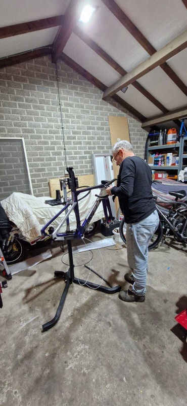 Afbeeldingslocatie: https://tweakers.net/i/5uS0-hXBUpYGt9DbLLb1UiXdKKU=/x800/filters:strip_icc():strip_exif()/f/image/mkw1e6jSadOUdLxnQ13eiRec.jpg?f=fotoalbum_large