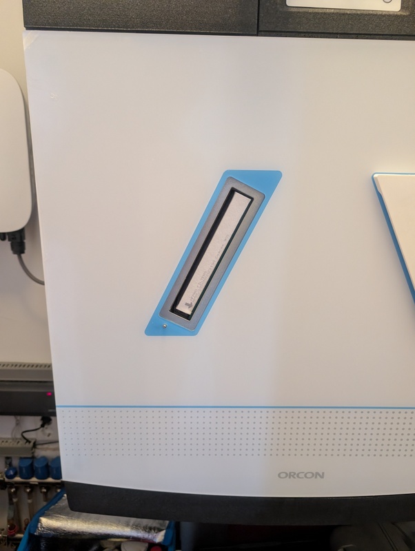 Afbeeldingslocatie: https://tweakers.net/i/5vLmDjZf1iV8VgosLelPNYAW9_4=/x800/filters:strip_icc():strip_exif()/f/image/ruamHlqV1RWX7X0Sb5z0DAdp.jpg?f=fotoalbum_large