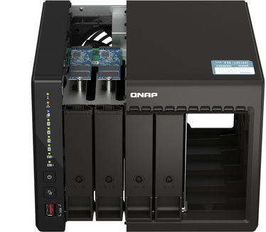 QNAP TS-453E