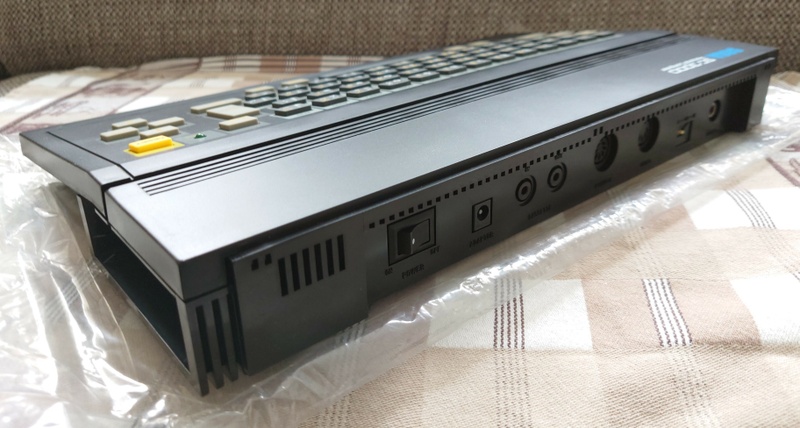 Afbeeldingslocatie: https://tweakers.net/i/5xRFtQMyC-wUH0hun3GY0gr-qxk=/800x/filters:strip_icc():strip_exif()/f/image/1a46KOlK2BqPRSFkkuBY5kx3.jpg?f=fotoalbum_large