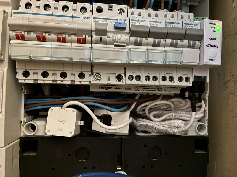 Afbeeldingslocatie: https://tweakers.net/i/60l-e1b7A80OV0NBQclx3-9nWdU=/800x/filters:strip_icc():strip_exif()/f/image/03tE8rG1JsXQcKKEsuotRMhm.jpg?f=fotoalbum_large