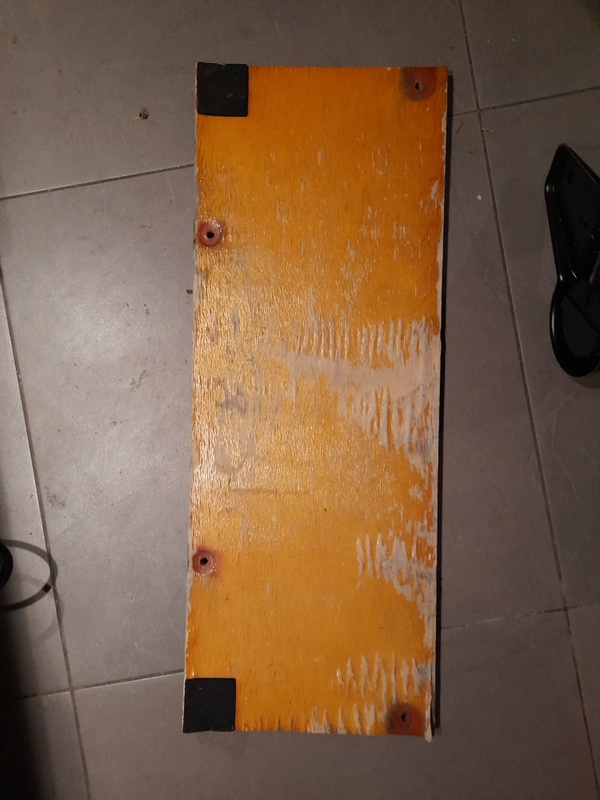 Afbeeldingslocatie: https://tweakers.net/i/62NTcdVEV_XK4TCsk8wbuDmzHCc=/x800/filters:strip_icc():strip_exif()/f/image/gg0Rsif9A5R9W7ReclIkNNjx.jpg?f=fotoalbum_large