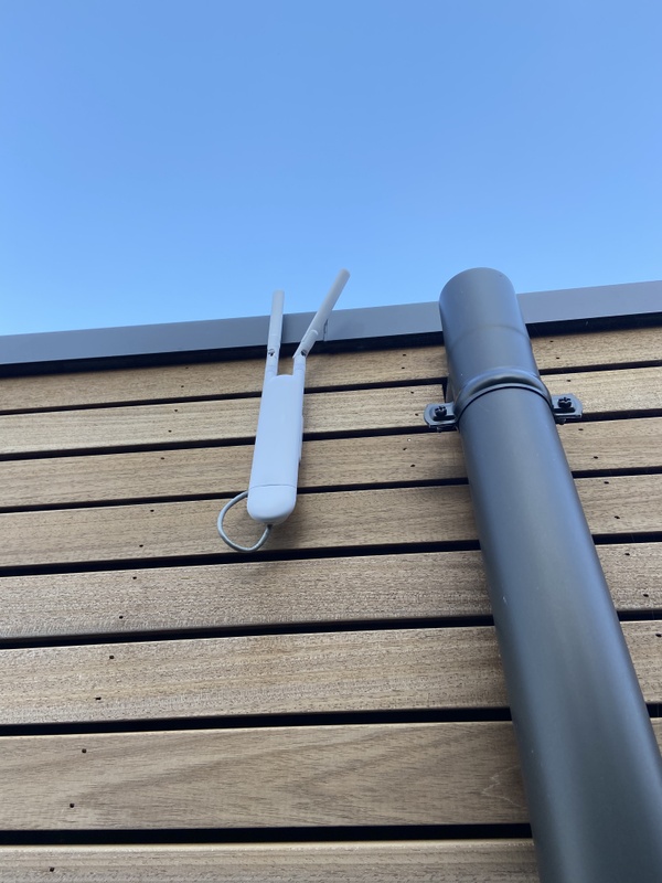 Afbeeldingslocatie: https://tweakers.net/i/64LRb88nmAj48aR4B0xmuEpStDc=/x800/filters:strip_icc():strip_exif()/f/image/u063KcXPvDeDE0Yv51LysCLY.jpg?f=fotoalbum_large