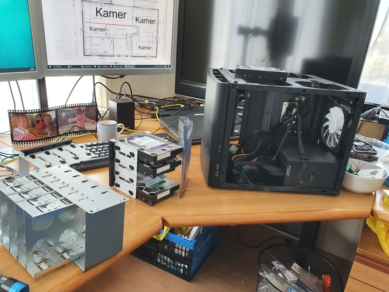 Afbeeldingslocatie: https://tweakers.net/i/64qDFAhe4KT1-RouC6abCNKR548=/800x/filters:strip_icc():strip_exif()/f/image/lTTYl23ESOhxMpCS8LHgkbGw.jpg?f=fotoalbum_large