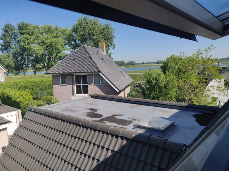 Afbeeldingslocatie: https://tweakers.net/i/67sc22ud3a9kaX4S85Jd1I12B9o=/800x/filters:strip_icc():strip_exif()/f/image/tgQ6VlFBiZuSEubEzvbauKvb.jpg?f=fotoalbum_large