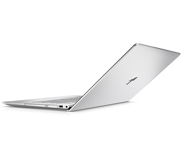 HP Envy 17-ae120nd