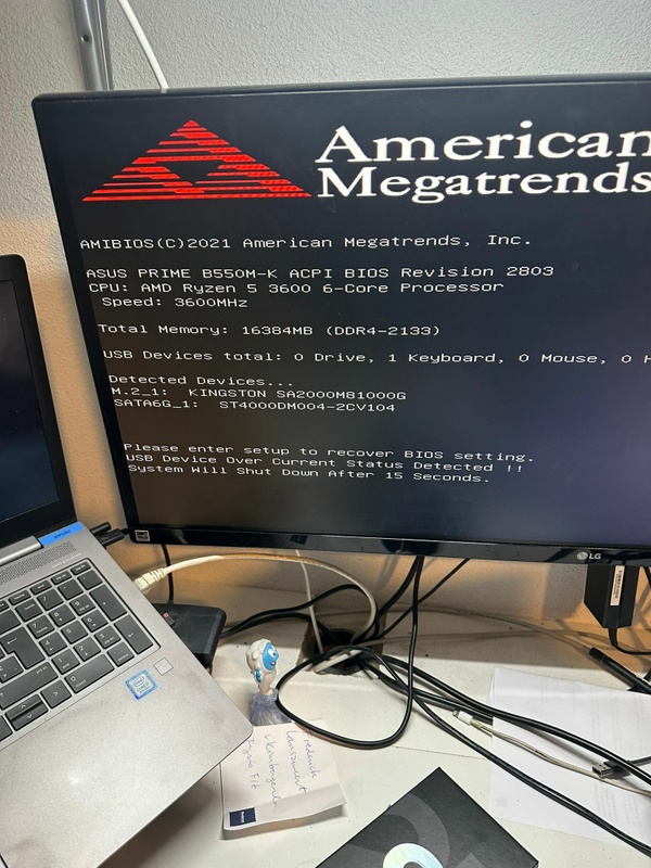Afbeeldingslocatie: https://tweakers.net/i/6MUOu6d6E8WVaORZaRaV0D-ah_4=/x800/filters:strip_icc():strip_exif()/f/image/BPrxDn7olH6SzXJdglL6eaB9.jpg?f=fotoalbum_large
