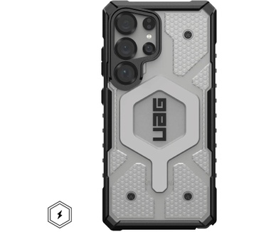 Urban Armor Gear Pathfinder Clear