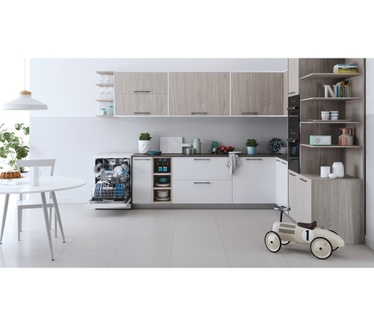 Indesit DFO 3C26