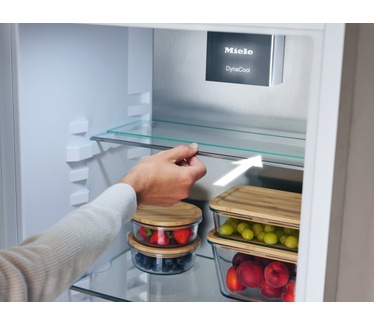 Miele K 7437 D