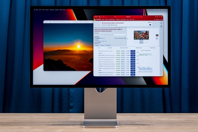Apple Studio Display XDR