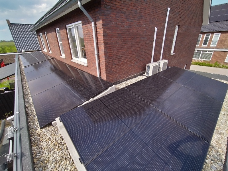 Afbeeldingslocatie: https://tweakers.net/i/6SASC1kqon_FTk2hfn44PCpgZvg=/800x/filters:strip_icc():strip_exif()/f/image/qyIamzQ6rqzxTjITlkcw9xts.jpg?f=fotoalbum_large