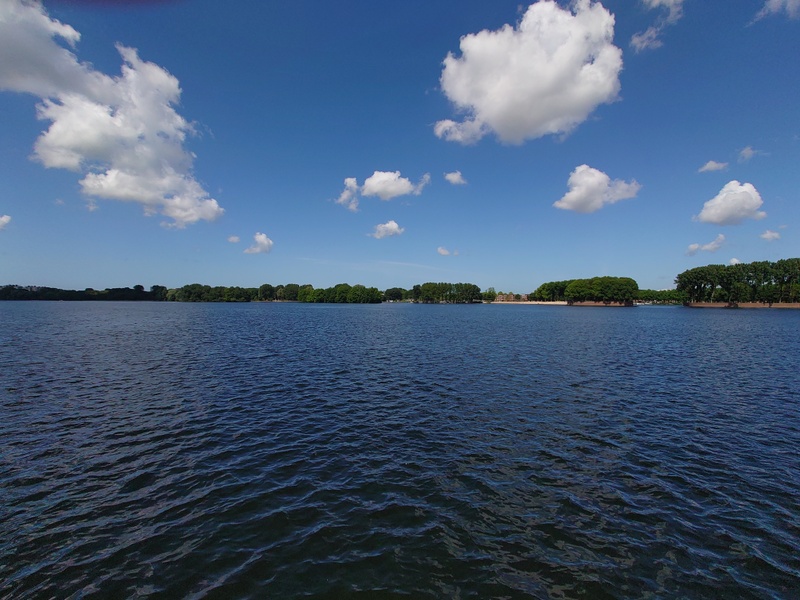 Afbeeldingslocatie: https://tweakers.net/i/6ST8pC7dNAFijsV-6vLA7Jvl3eQ=/800x/filters:strip_icc():strip_exif()/f/image/SK7y0EWZFIYfJEAHYmbnY0LV.jpg?f=fotoalbum_large