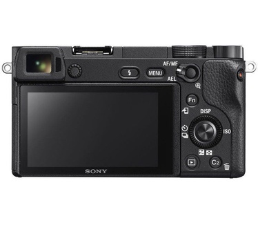 Sony A 6300 + 18-105mm F/4 G OSS kit Zwart