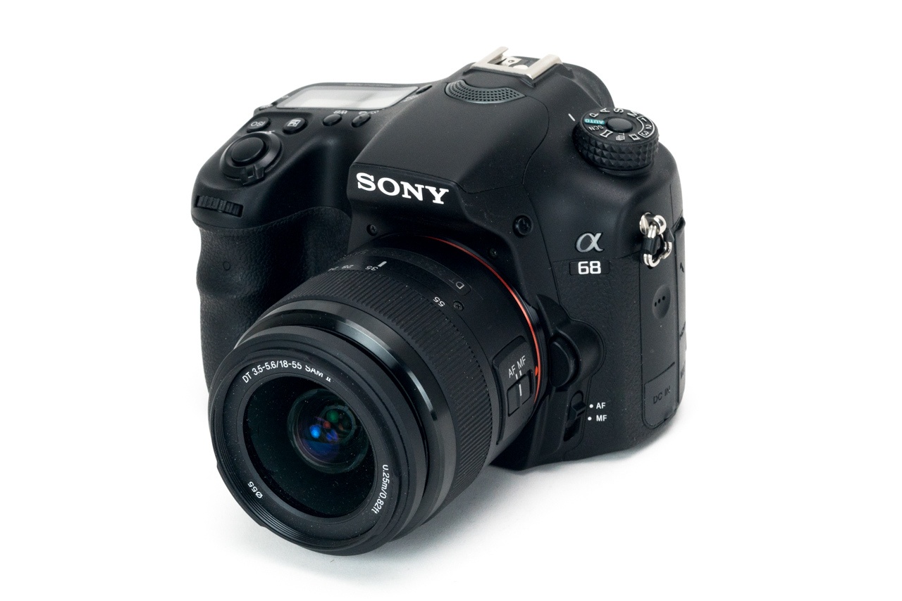 Dslr's tot 1000 euro Round-up - Sony Alpha A68 - Tweakers