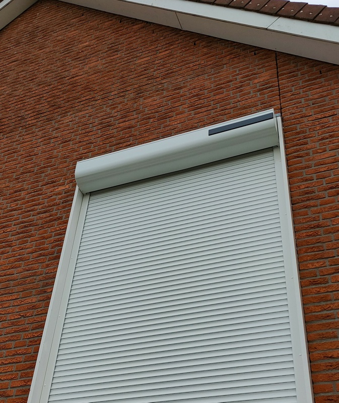 Afbeeldingslocatie: https://tweakers.net/i/6VhRISZ28tZ5a0zfSGz-o0hpCPk=/x800/filters:strip_icc():strip_exif()/f/image/tIbsKU1gYZqFY5rnNdw3TkIE.jpg?f=fotoalbum_large