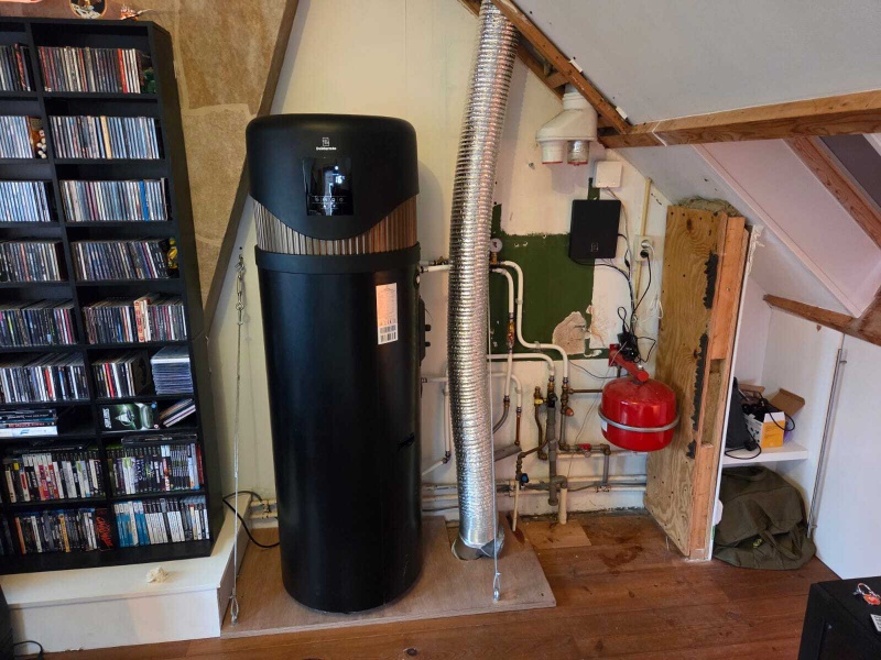 Afbeeldingslocatie: https://tweakers.net/i/6WqQLGKuvz_DVaA_4uTBz_Cmoa4=/800x/filters:strip_icc():strip_exif()/f/image/veWFIyEbwUjW6xM0wHabiisO.jpg?f=fotoalbum_large