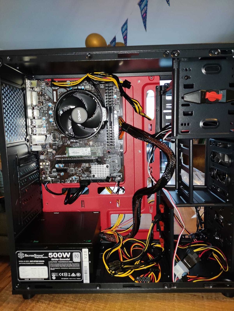 Afbeeldingslocatie: https://tweakers.net/i/6Xs1sBydqzTFjxwxDhh0hoG0ObQ=/800x/filters:strip_icc():strip_exif()/f/image/JF4jaSL0sAmzCglrWOvOoNRh.jpg?f=fotoalbum_large