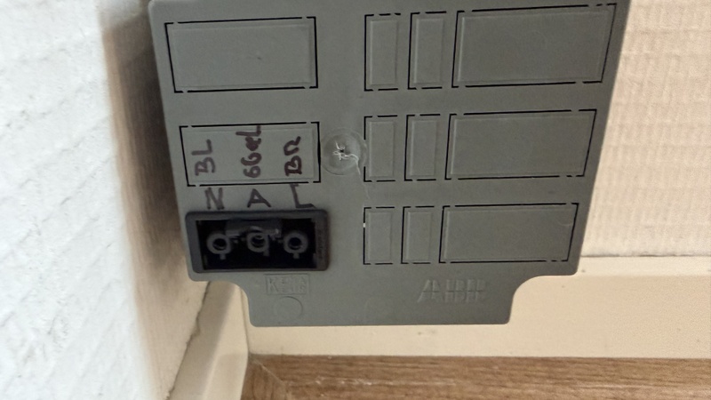 Afbeeldingslocatie: https://tweakers.net/i/6YHEL6uFOPP8jHx9bsojqPGwWJk=/800x/filters:strip_icc():strip_exif()/f/image/Cvhbk4uWz0j0KBe7nYekMyXr.jpg?f=fotoalbum_large