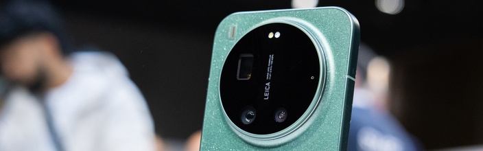 Kleine accugigant en cameramonsters