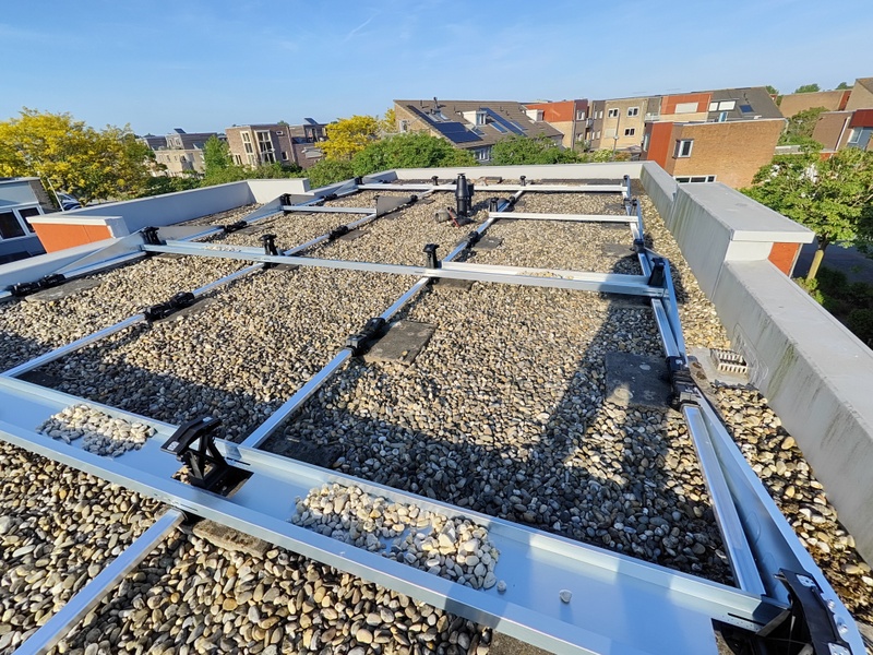 Afbeeldingslocatie: https://tweakers.net/i/6dNf2gnqpSm1K3rJcA7S4QLUOew=/800x/filters:strip_icc():strip_exif()/f/image/ioKv1sTEWyz6zHoth6uUAexO.jpg?f=fotoalbum_large