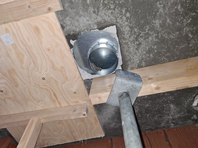 Afbeeldingslocatie: https://tweakers.net/i/6eCSwR_zFWh2TxR4ucfBAqp_NEg=/800x/filters:strip_icc():strip_exif()/f/image/xQsPCuSQYe96GmCiNe6PYaTk.jpg?f=fotoalbum_large