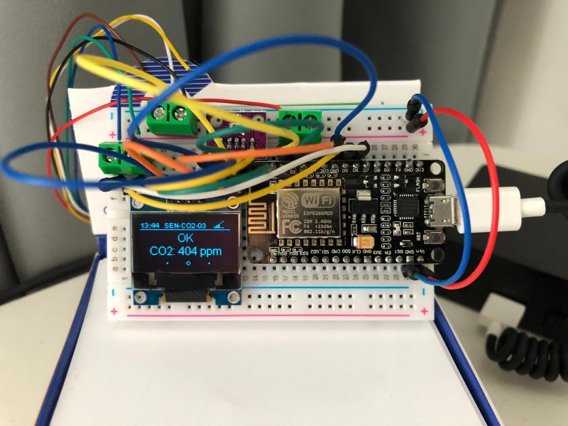Afbeeldingslocatie: https://tweakers.net/i/6nTI66xEpixdtog9ROb6xdP8U4w=/800x/filters:strip_icc():strip_exif()/f/image/WRLNF9szHH46dPnGr98OEe99.jpg?f=fotoalbum_large